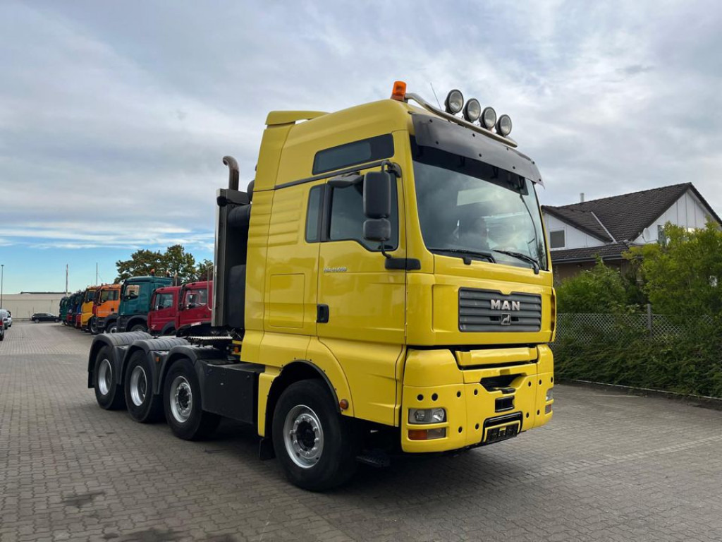 MAN TG-A 41.660 8x4 4 BBS SZM Schwerlast 250 to WSK - Tegljač: slika 5 MAN TG-A 41.660 8x4 4 BBS SZM Schwerlast 250 to WSK - Tegljač: slika 5