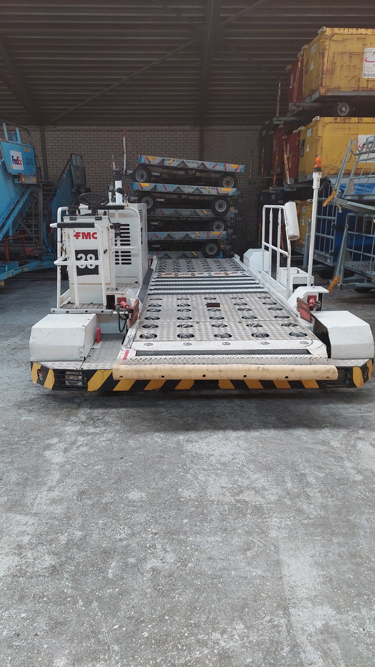 CLT-8 FMC Speedloader - Utovarivač kontejnera/ Paleta: slika 2 CLT-8 FMC Speedloader - Utovarivač kontejnera/ Paleta: slika 2