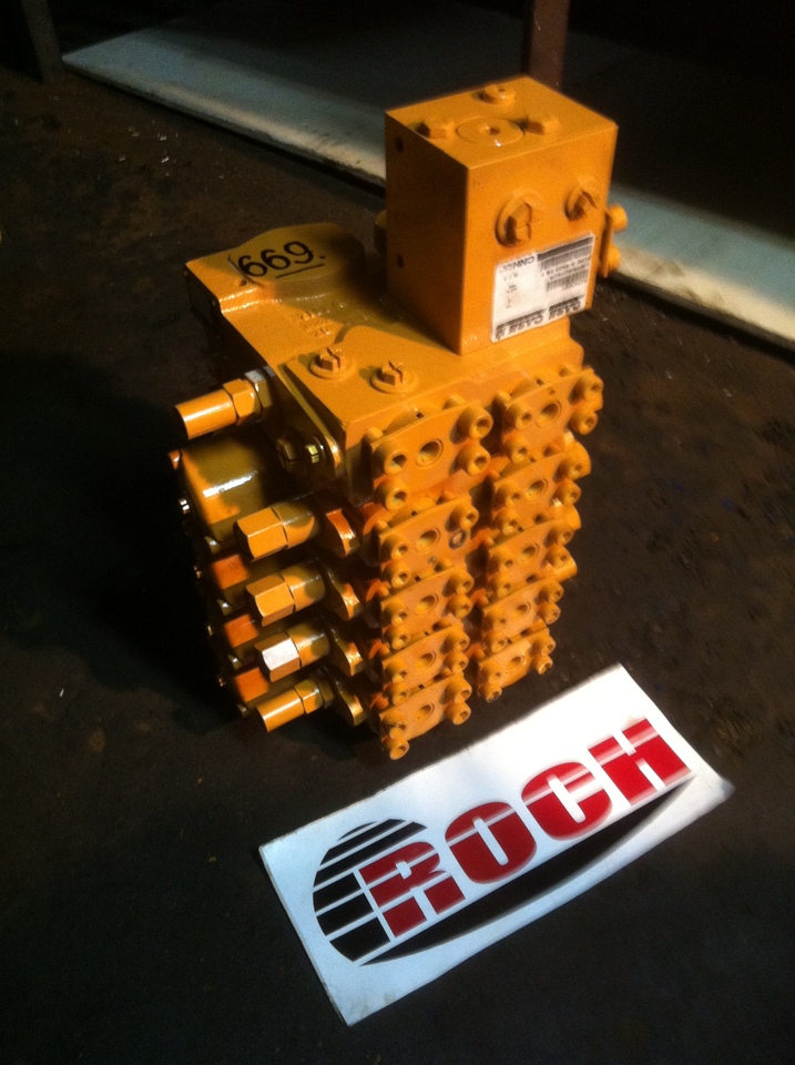 MARREL HYDRO 072944X/00 930428 P42436-91H - 4 SEKCYJNY + H4243691 - Hidraulični ventil za Građevinska mašina: slika 1 MARREL HYDRO 072944X/00 930428 P42436-91H - 4 SEKCYJNY + H4243691 - Hidraulični ventil za Građevinska mašina: slika 1