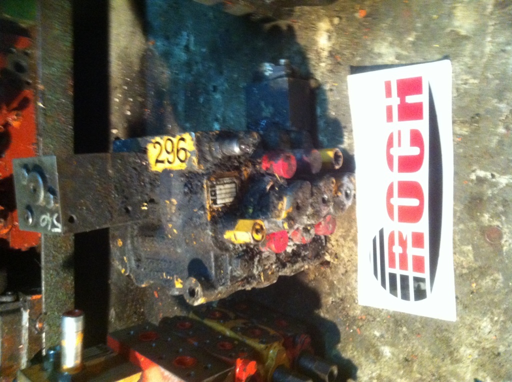 MARREL HYDRO FDG3P20D 791778 733435-70 - 3 SEKCYJNY - Hidraulični ventil za Građevinska mašina: slika 1 MARREL HYDRO FDG3P20D 791778 733435-70 - 3 SEKCYJNY - Hidraulični ventil za Građevinska mašina: slika 1