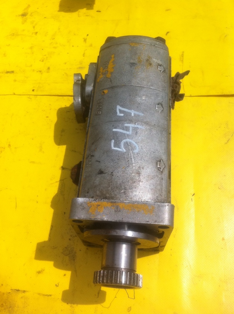 TUROLLA SUNDSTRAND TE/D234 - Hidraulična pumpa za Građevinska mašina: slika 1 TUROLLA SUNDSTRAND TE/D234 - Hidraulična pumpa za Građevinska mašina: slika 1