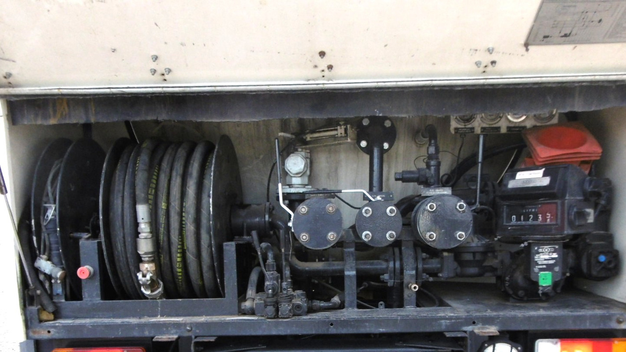 IVECO 130.24 LPG GAS Tank - Kamion cisterna: slika 3 IVECO 130.24 LPG GAS Tank - Kamion cisterna: slika 3