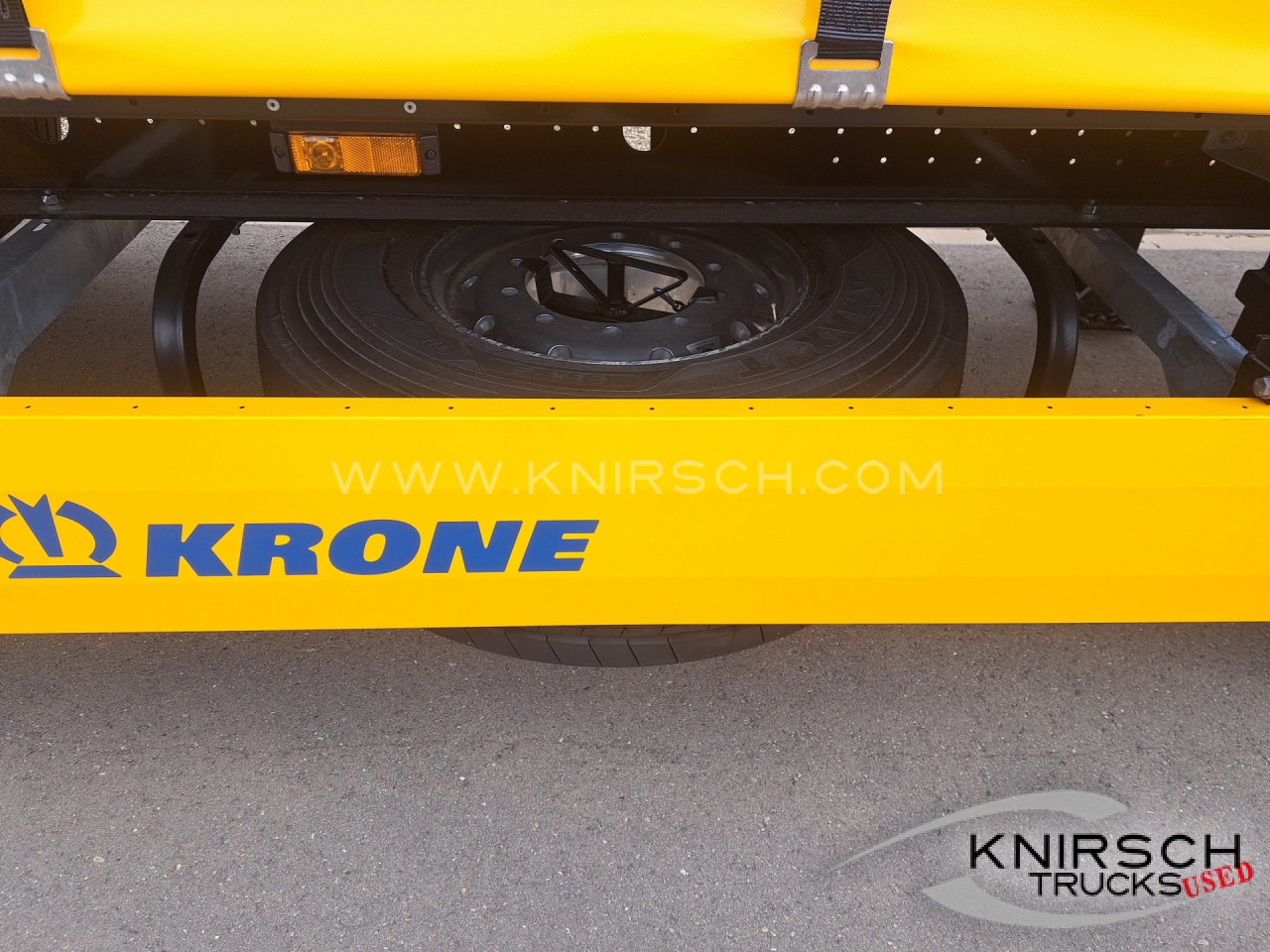 KRONE Profi Liner SDP 27  XL, Getränke, Daimler 9.5 - Prikolica sa ceradom: slika 3 KRONE Profi Liner SDP 27  XL, Getränke, Daimler 9.5 - Prikolica sa ceradom: slika 3