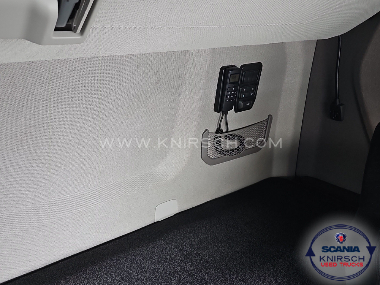 SCANIA R 450 A4x2LA / LED / Sideskirts / ADR AT - Tegljač: slika 3 SCANIA R 450 A4x2LA / LED / Sideskirts / ADR AT - Tegljač: slika 3