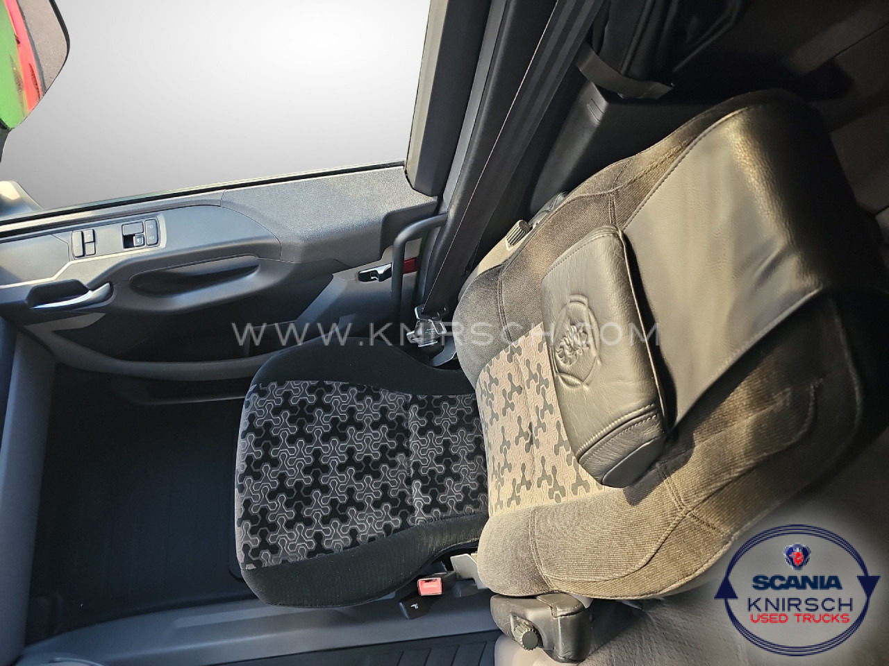 SCANIA R 450 A4x2LA Retarder Standklima - Tegljač: slika 5 SCANIA R 450 A4x2LA Retarder Standklima - Tegljač: slika 5