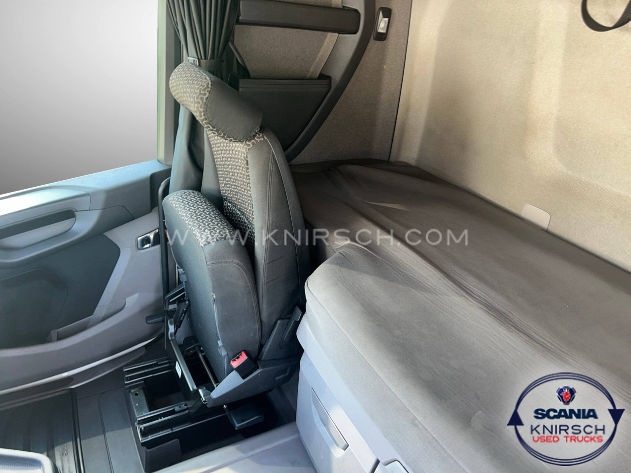SCANIA R 500 A4x2NA ADR PTO - Tegljač: slika 5 SCANIA R 500 A4x2NA ADR PTO - Tegljač: slika 5