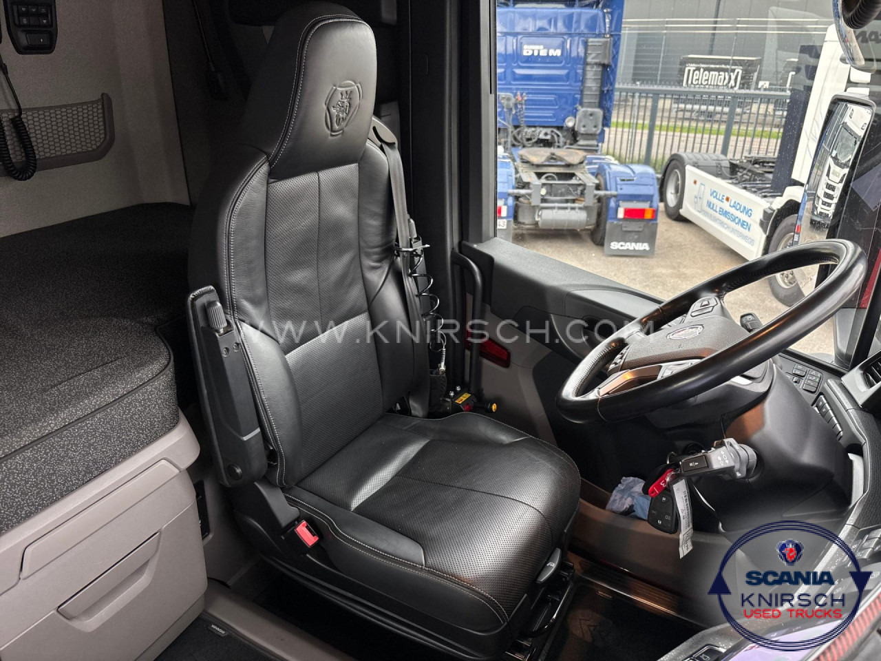 SCANIA R560A4x2NB / Super / Voll-Luft / Hydraulik - Tegljač: slika 5 SCANIA R560A4x2NB / Super / Voll-Luft / Hydraulik - Tegljač: slika 5