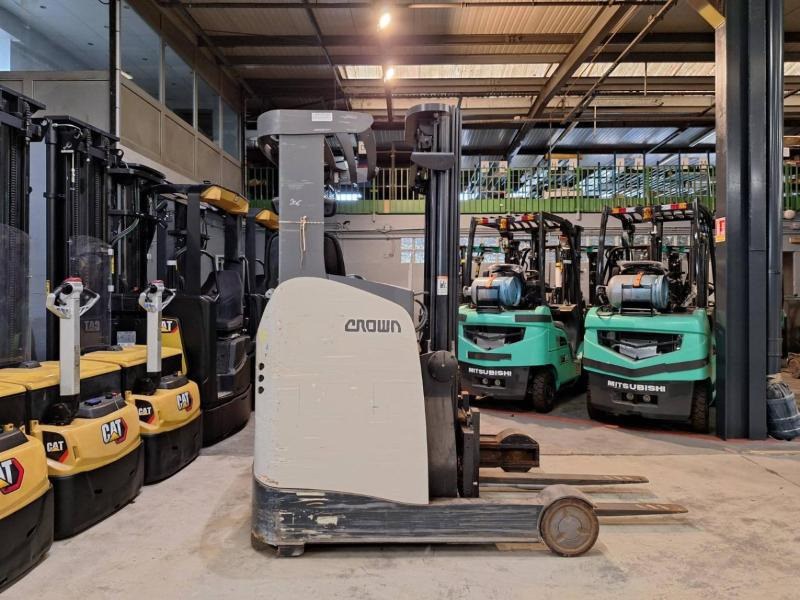 Crown ESR5240-1.4 - Regalni viljuškar: slika 3 Crown ESR5240-1.4 - Regalni viljuškar: slika 3