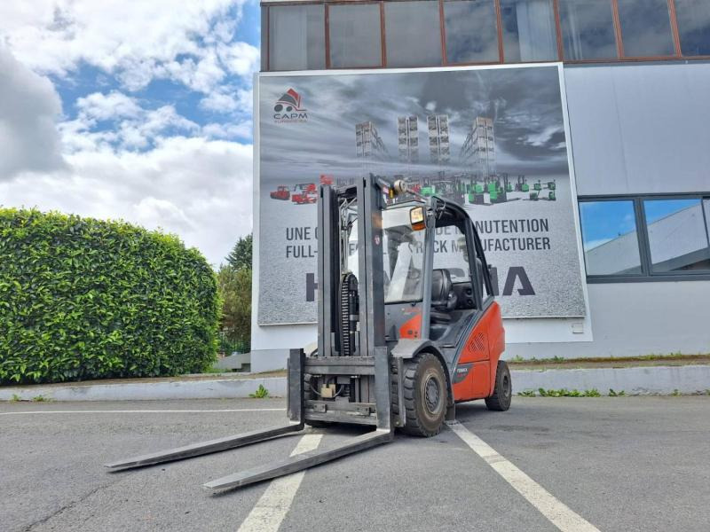 Fenwick H30 T - 02 - Gasni viljuškar: slika 1 Fenwick H30 T - 02 - Gasni viljuškar: slika 1