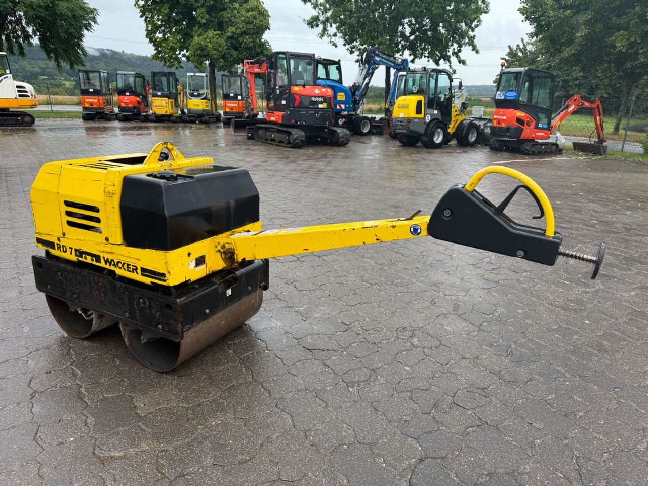 Wacker RD 7 H-S, Tandemwalze, Vibration, Wasser - Mini valjak: slika 4 Wacker RD 7 H-S, Tandemwalze, Vibration, Wasser - Mini valjak: slika 4