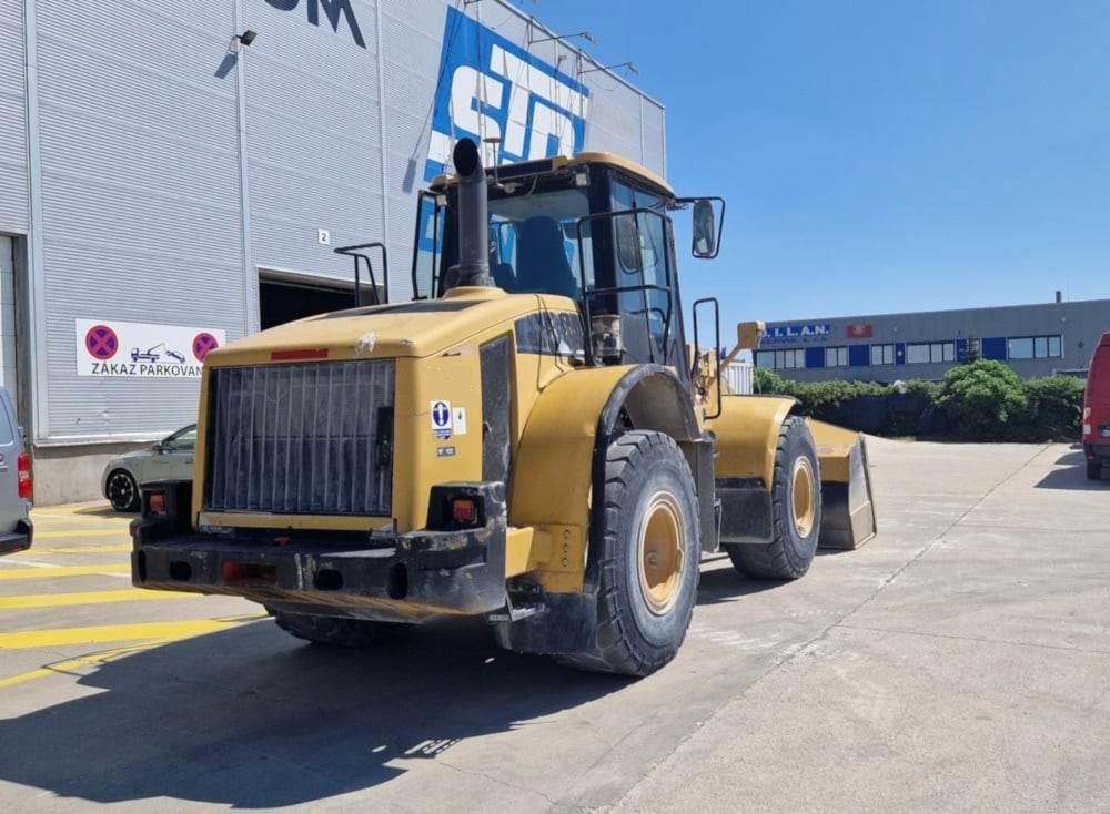 CAT 962H - Utovarivač točkaš: slika 2 CAT 962H - Utovarivač točkaš: slika 2