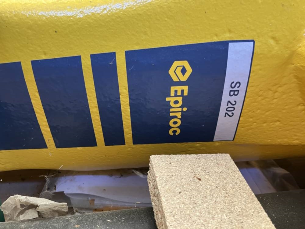 Epiroc Hammer SB202 - Građevinska oprema: slika 3 Epiroc Hammer SB202 - Građevinska oprema: slika 3