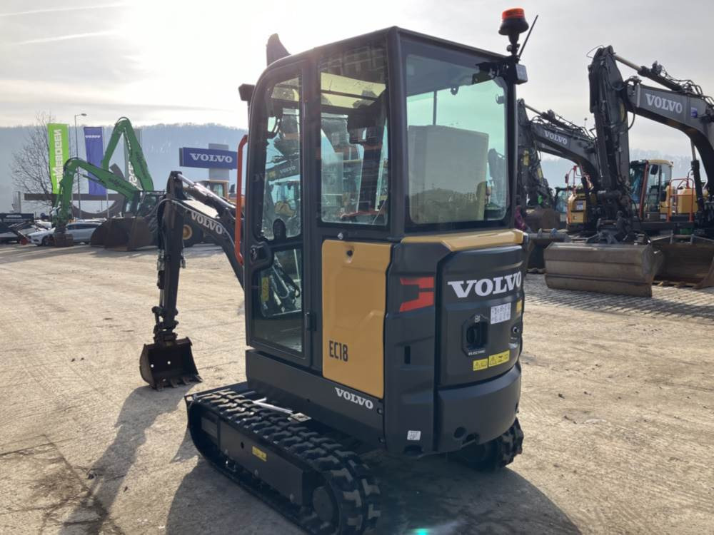 Volvo EC18E Electric - Mini bager: slika 3 Volvo EC18E Electric - Mini bager: slika 3