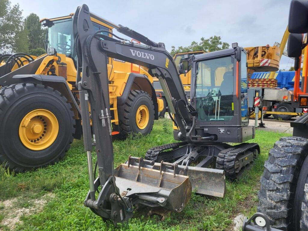 Volvo EC37F - Mini bager: slika 4 Volvo EC37F - Mini bager: slika 4