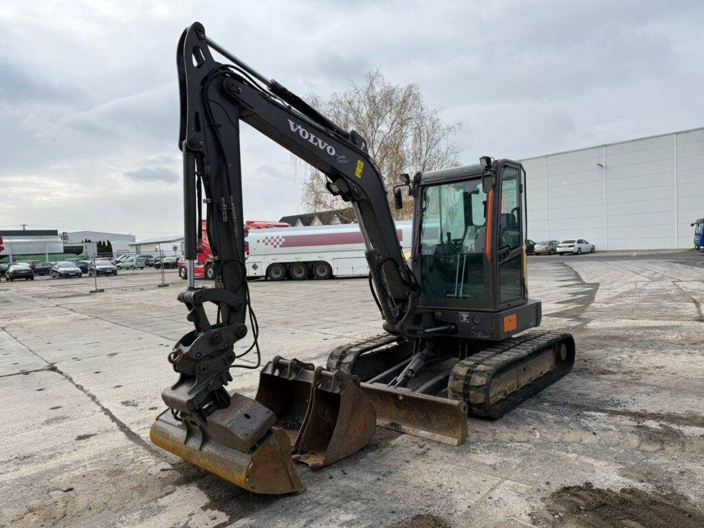 Volvo ECR50F - Mini bager: slika 4 Volvo ECR50F - Mini bager: slika 4