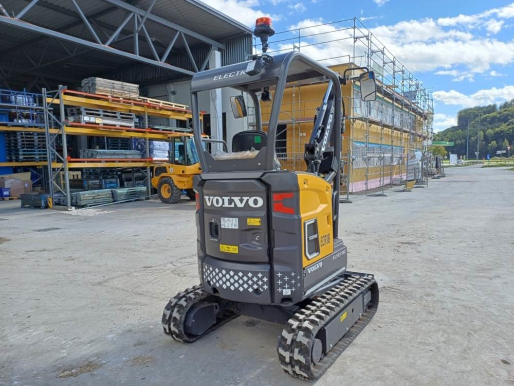 Volvo JECR18E Electric - Mini bager: slika 2 Volvo JECR18E Electric - Mini bager: slika 2