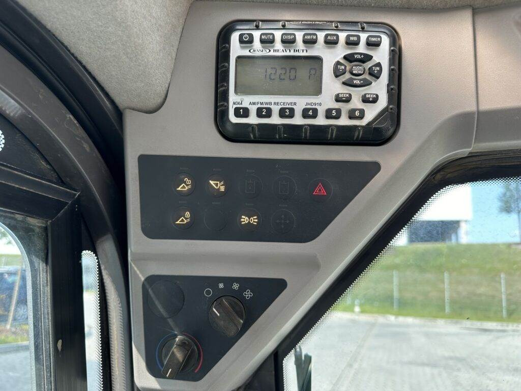 Lizing  Volvo MC70C Volvo MC70C: slika 17