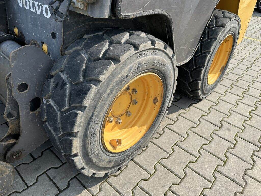 Lizing  Volvo MC70C Volvo MC70C: slika 7