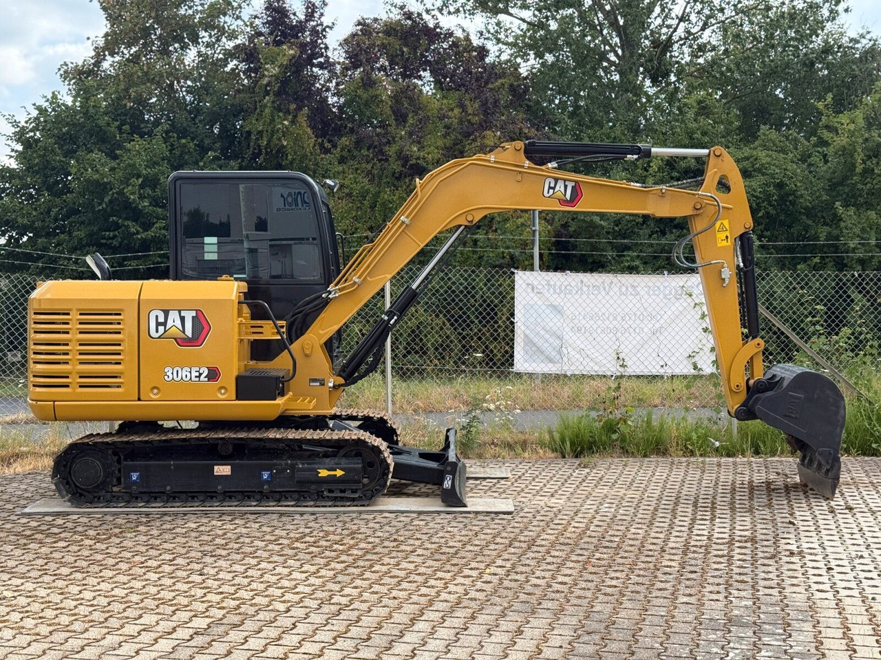 CAT Bagger 306 E2 Minibagger Kettenbagger 270 BTH - Bager guseničar: slika 2 CAT Bagger 306 E2 Minibagger Kettenbagger 270 BTH - Bager guseničar: slika 2