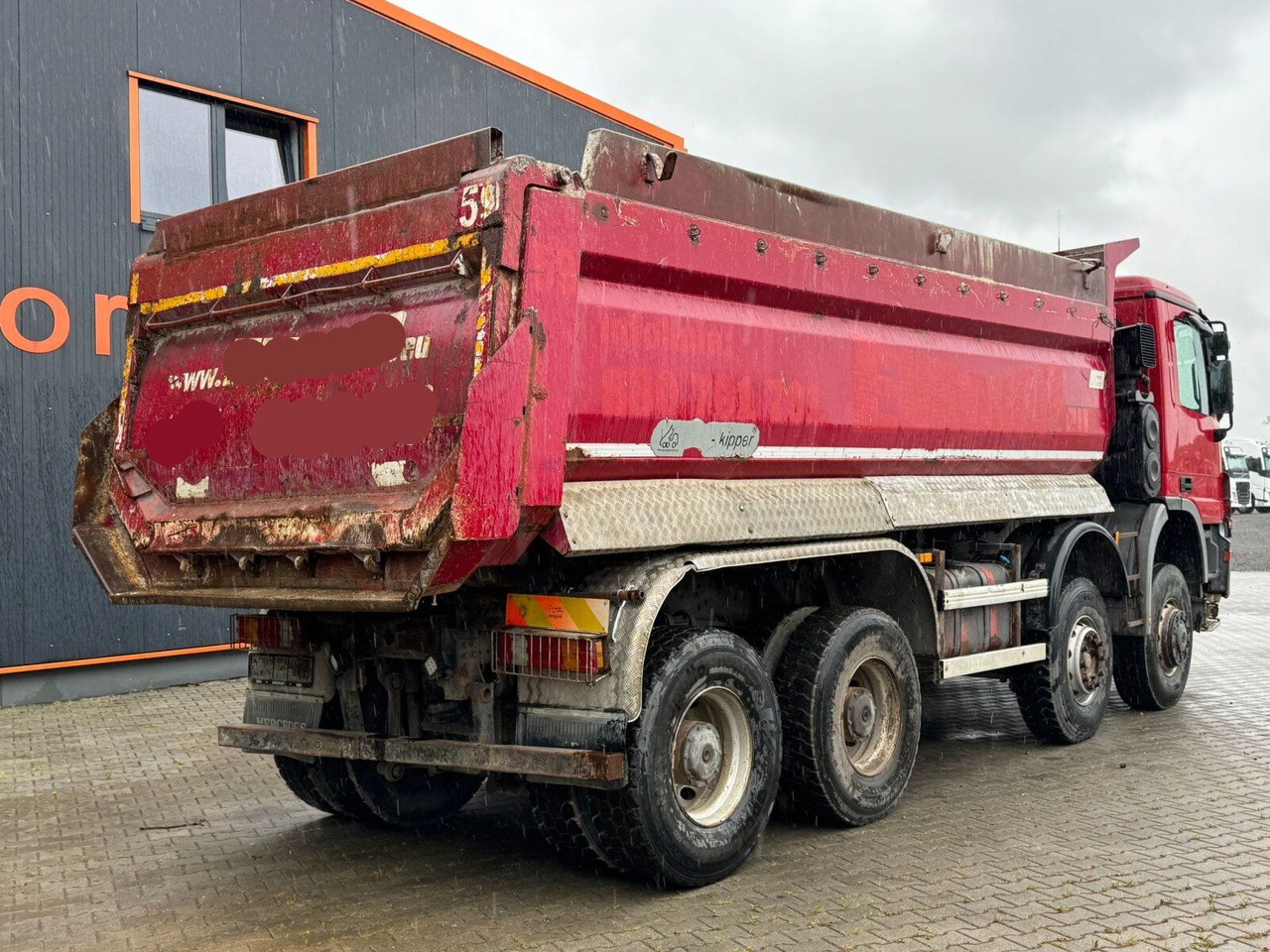 Mercedes-Benz ACTROS 4141 EURO4 8x6 Muldenkipper - Druga mašina: slika 5 Mercedes-Benz ACTROS 4141 EURO4 8x6 Muldenkipper - Druga mašina: slika 5