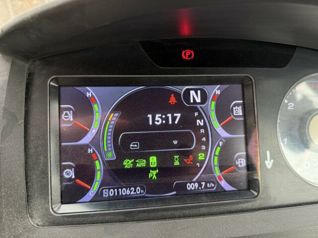 Komatsu WA 470-7 Radlader 24 Ton Schaufel 4.5 m³ *Waage - Utovarivač točkaš: slika 3 Komatsu WA 470-7 Radlader 24 Ton Schaufel 4.5 m³ *Waage - Utovarivač točkaš: slika 3