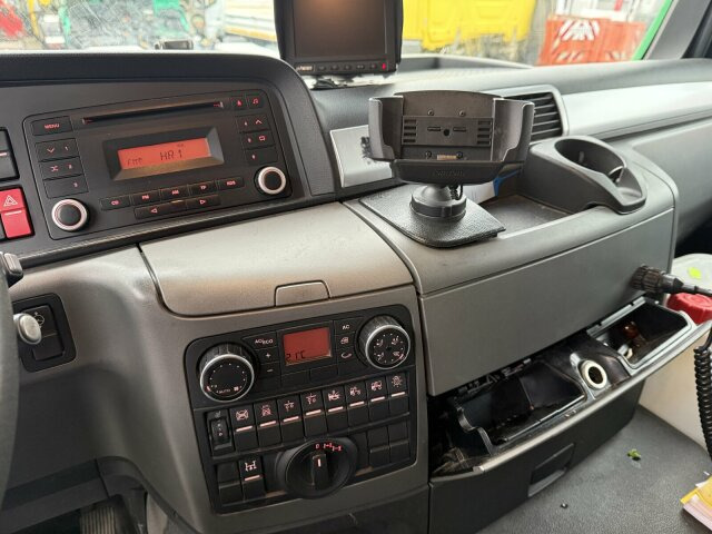 MAN TGS 18.440 4x4H Eur 5 + Betonauf. Müller 10 m3 - Mikser za beton: slika 4 MAN TGS 18.440 4x4H Eur 5 + Betonauf. Müller 10 m3 - Mikser za beton: slika 4