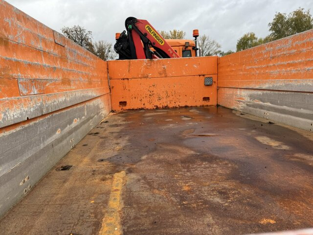 MAN TGS 28.400 6x4-4 Kipper Kran Palfinger PK9002 - Istovarivač, Kamion sa dizalicom: slika 2 MAN TGS 28.400 6x4-4 Kipper Kran Palfinger PK9002 - Istovarivač, Kamion sa dizalicom: slika 2