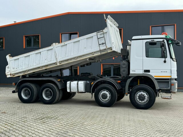 Mercedes-Benz ACTROS 4144 8x8 EURO4 DSK Meiller - Istovarivač: slika 2 Mercedes-Benz ACTROS 4144 8x8 EURO4 DSK Meiller - Istovarivač: slika 2