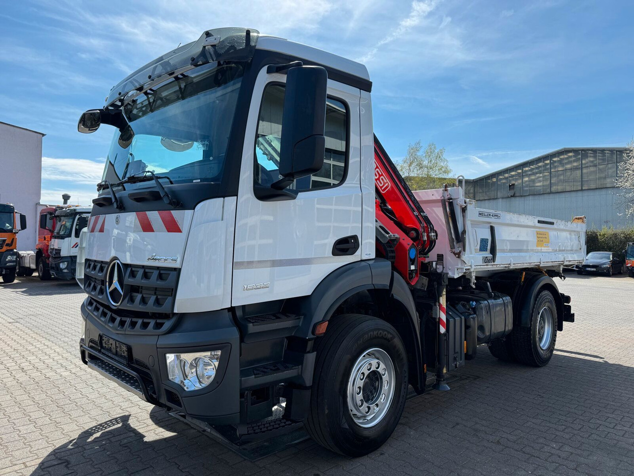 Mercedes-Benz AROCS 1832 4x2 Euro 6 Kipper Kran FASSI F120FB - Istovarivač, Kamion sa dizalicom: slika 2 Mercedes-Benz AROCS 1832 4x2 Euro 6 Kipper Kran FASSI F120FB - Istovarivač, Kamion sa dizalicom: slika 2