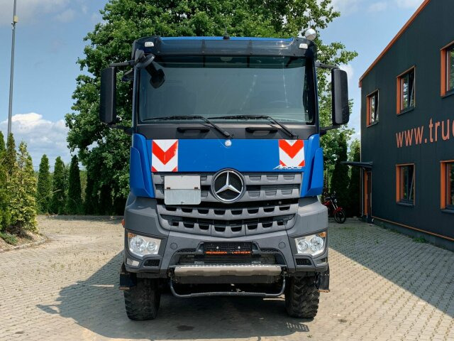 Mercedes-Benz AROCS 4145 8x8 EURO6 Muldenkipper TOP! - Istovarivač: slika 3 Mercedes-Benz AROCS 4145 8x8 EURO6 Muldenkipper TOP! - Istovarivač: slika 3