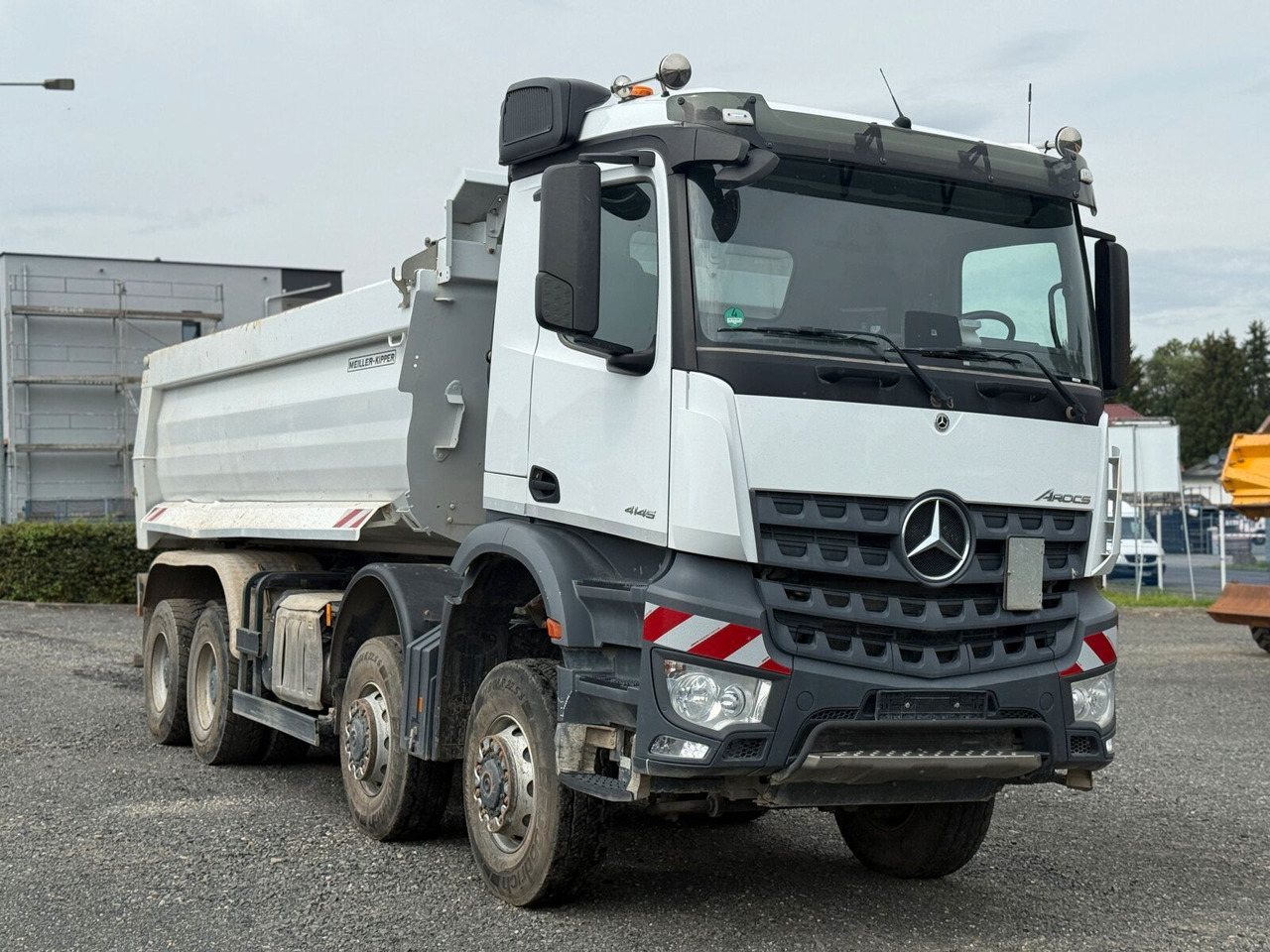 Mercedes-Benz AROCS 4145 8x8 Meiller Muldenkipper - Istovarivač: slika 1 Mercedes-Benz AROCS 4145 8x8 Meiller Muldenkipper - Istovarivač: slika 1