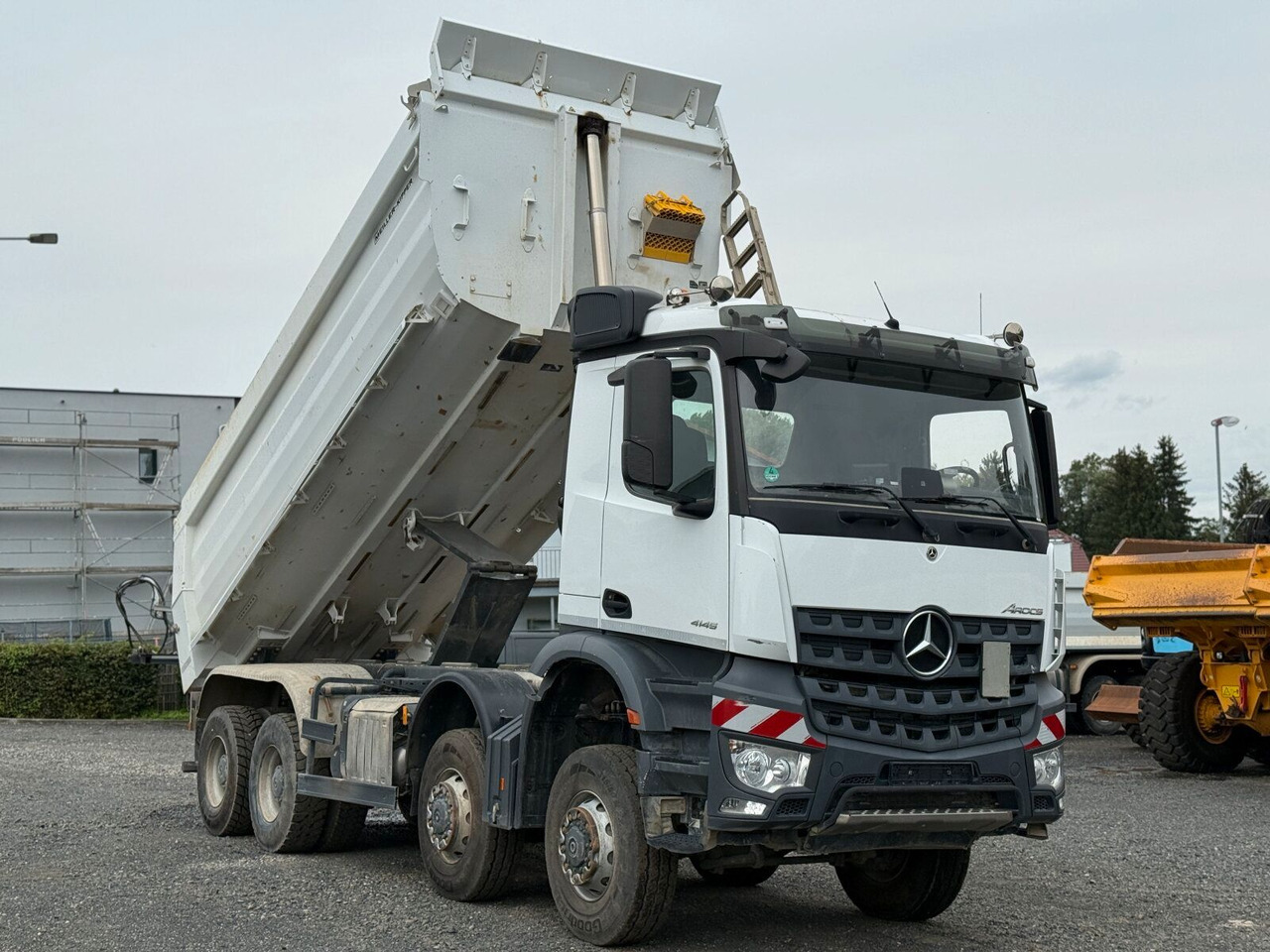 Mercedes-Benz AROCS 4145 8x8 Meiller Muldenkipper - Istovarivač: slika 2 Mercedes-Benz AROCS 4145 8x8 Meiller Muldenkipper - Istovarivač: slika 2