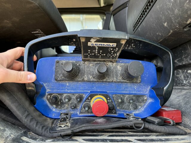 Mercedes-Benz AROCS 5051 10x6 Euro 6 Betonpumpe SERMAC 6RZ56 - Auto pumpa za beton: slika 5 Mercedes-Benz AROCS 5051 10x6 Euro 6 Betonpumpe SERMAC 6RZ56 - Auto pumpa za beton: slika 5