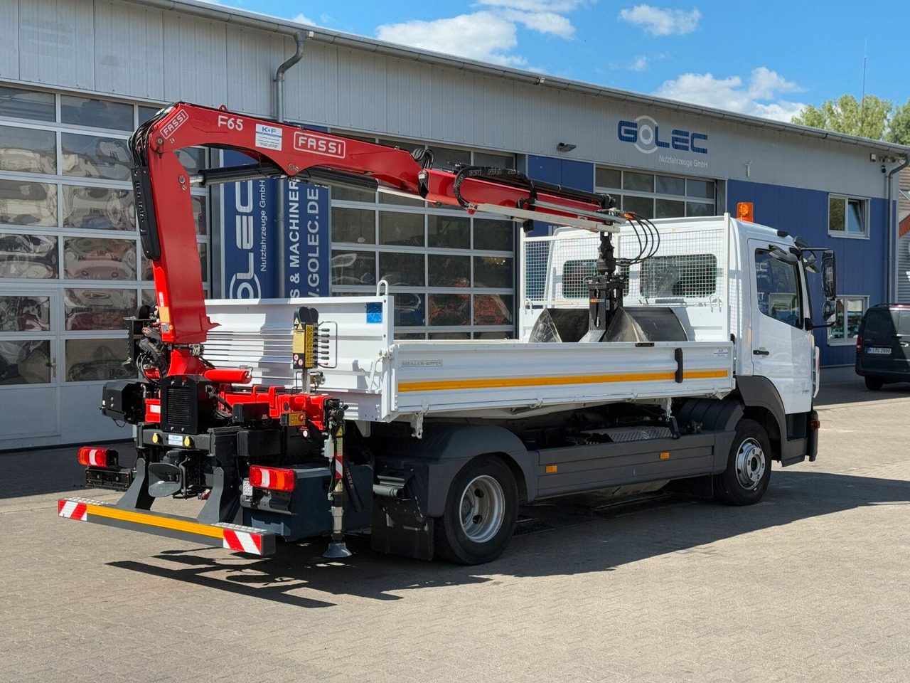 Mercedes-Benz ATEGO 818 4x2 Euro 6 Kipper Kran FASSI F65B.0.22 - Dostavno vozilo kiper: slika 5 Mercedes-Benz ATEGO 818 4x2 Euro 6 Kipper Kran FASSI F65B.0.22 - Dostavno vozilo kiper: slika 5