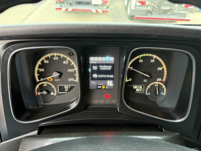 Mercedes-Benz Actros 4x2 Pritsche Plane Laderampe + Anhänger - Kamion sa ceradom: slika 3 Mercedes-Benz Actros 4x2 Pritsche Plane Laderampe + Anhänger - Kamion sa ceradom: slika 3