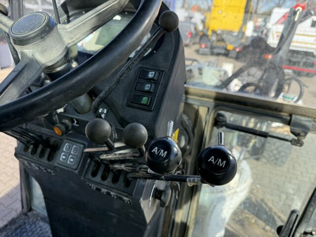 New Holland F106.6A alrrad 6x6 Grader 12 Ton - 10.700 Std - Grejder: slika 4 New Holland F106.6A alrrad 6x6 Grader 12 Ton - 10.700 Std - Grejder: slika 4