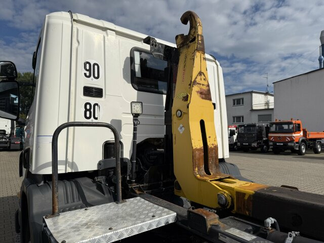 Scania P280 4x2 Abrollkipper Palfinger Knickhaken T15A - Kamion sa hidrauličnom kukom: slika 4 Scania P280 4x2 Abrollkipper Palfinger Knickhaken T15A - Kamion sa hidrauličnom kukom: slika 4