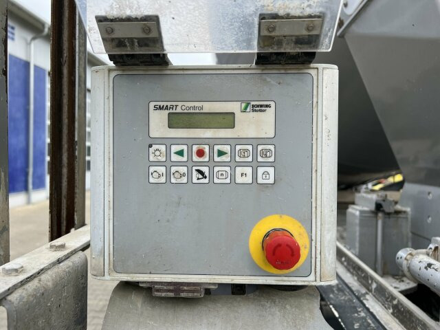 Schwing Stetter Betonmischer Auflieger 10 m³ - Poluprikolica mikser: slika 5 Schwing Stetter Betonmischer Auflieger 10 m³ - Poluprikolica mikser: slika 5