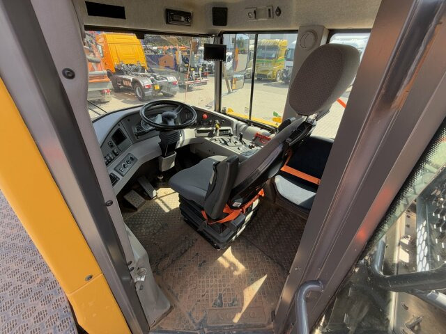 Volvo A25G Dumper 10.066 h Baujahr 2021 - Zglobni kiper: slika 5 Volvo A25G Dumper 10.066 h Baujahr 2021 - Zglobni kiper: slika 5