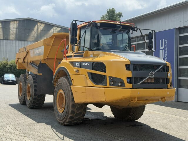 Volvo A25G Dumper 10.069 h Baujahr 2021 - Zglobni kiper: slika 1 Volvo A25G Dumper 10.069 h Baujahr 2021 - Zglobni kiper: slika 1