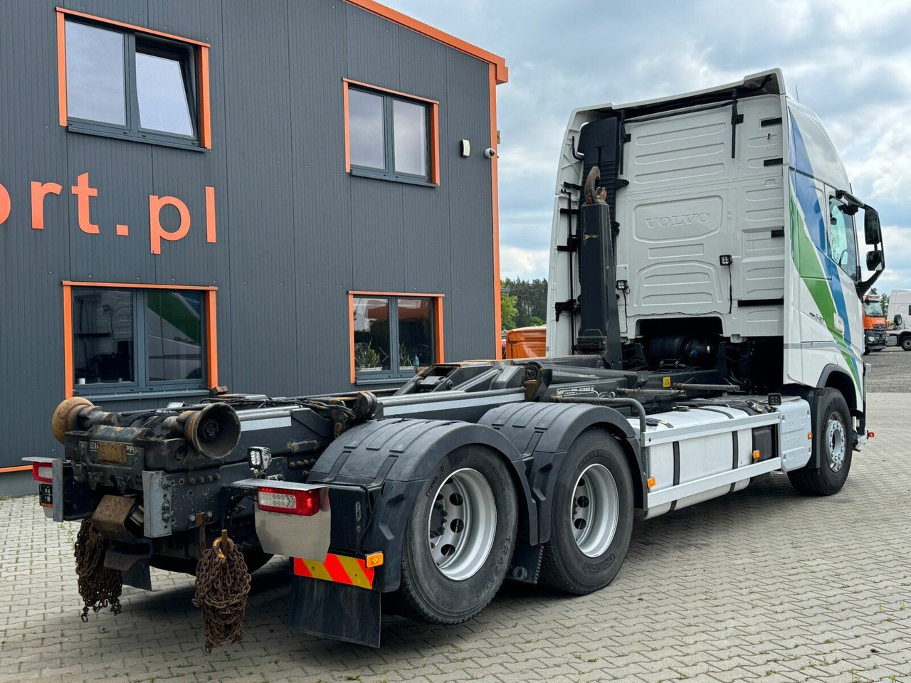 Volvo FH 540 6x2 Abrollkipper MEILLER RK 26.67 - Kamion sa hidrauličnom kukom: slika 5 Volvo FH 540 6x2 Abrollkipper MEILLER RK 26.67 - Kamion sa hidrauličnom kukom: slika 5