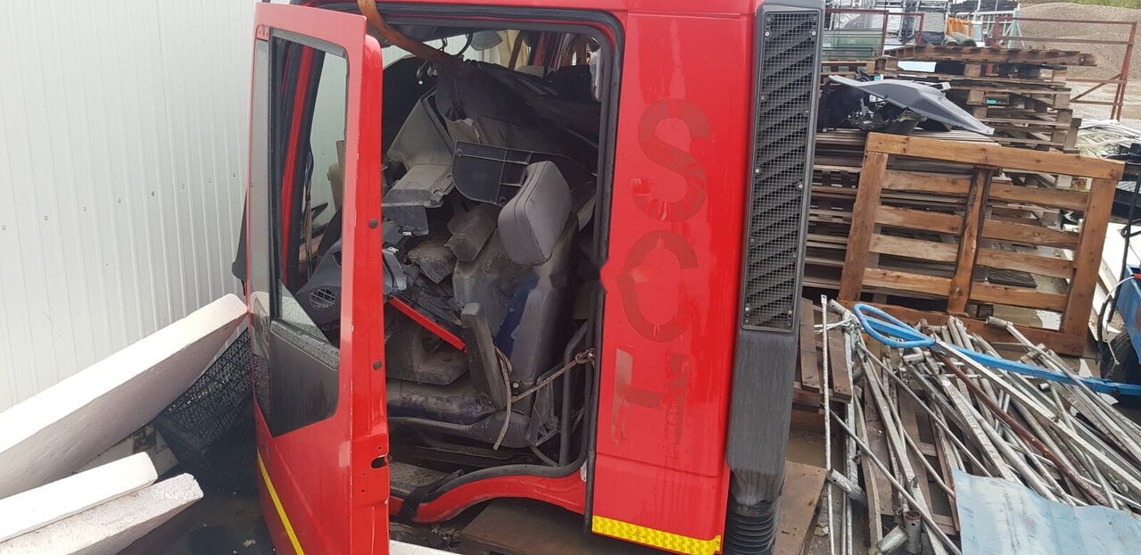 IVECO TRAKKER 450 - Kabina za Kamion: slika 1 IVECO TRAKKER 450 - Kabina za Kamion: slika 1