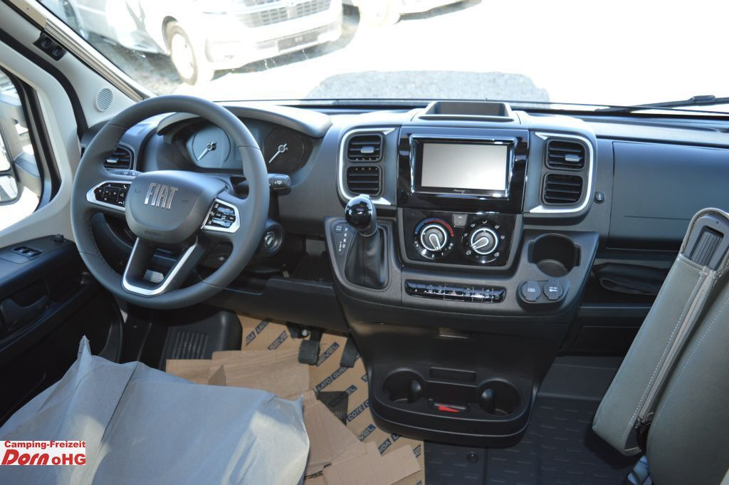 Poluintegrisani kamper Knaus L!VE TI 590 MF Platinum Selection Automatik: slika 7