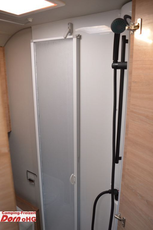 Poluintegrisani kamper Knaus L!VE TI 590 MF Platinum Selection Automatik: slika 14