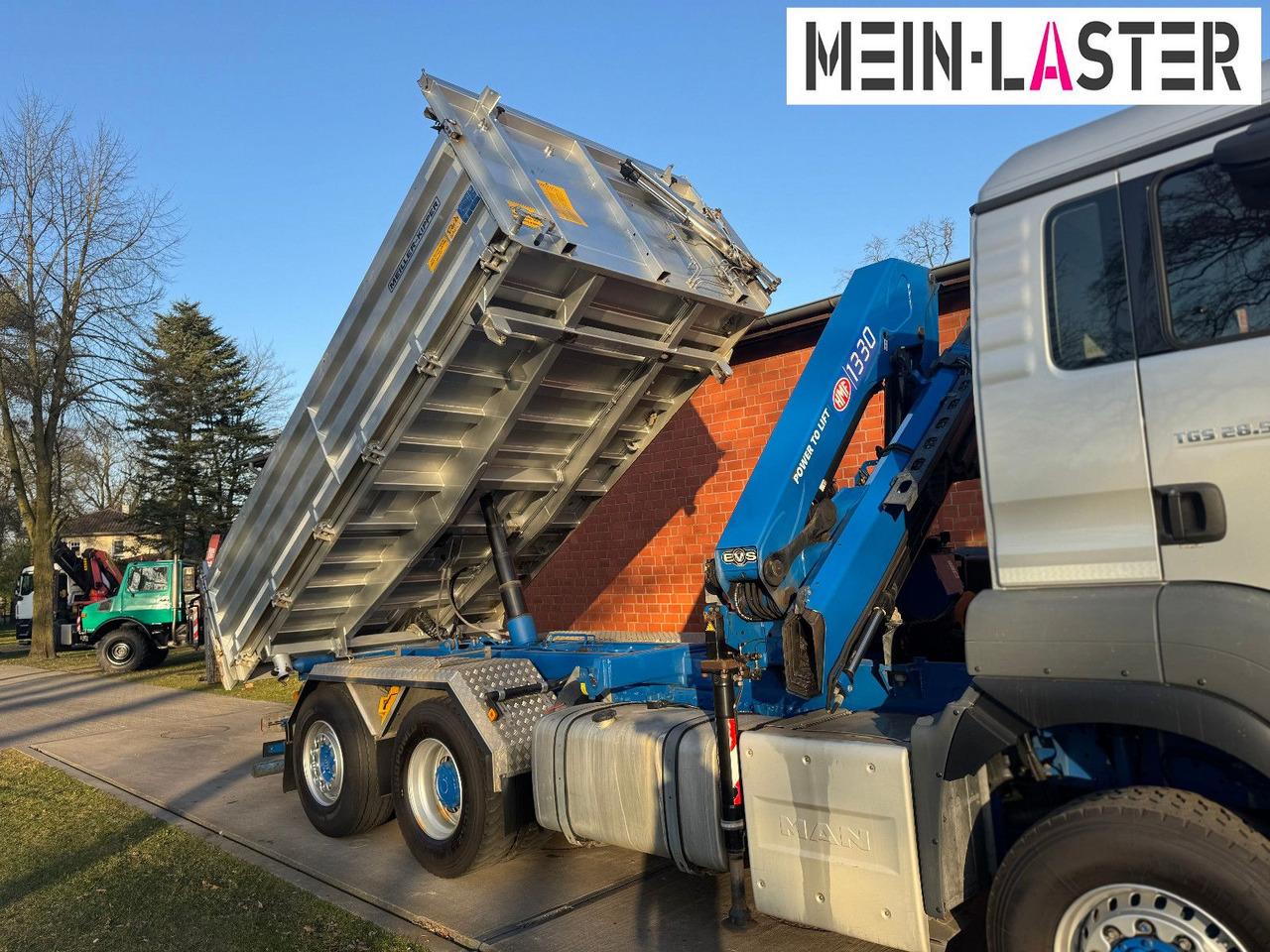 MAN Aufbau Meiller Bordmatik + HMF 1330 K4 15m Funk - Istovarivač, Kamion sa dizalicom: slika 2 MAN Aufbau Meiller Bordmatik + HMF 1330 K4 15m Funk - Istovarivač, Kamion sa dizalicom: slika 2
