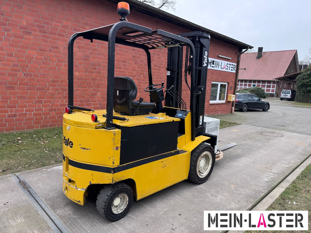 Yale ERP 40 AKE 4.000 kg - 3,6 m Zusatzhydraulik 1.Hd - Električni viljuškar: slika 4 Yale ERP 40 AKE 4.000 kg - 3,6 m Zusatzhydraulik 1.Hd - Električni viljuškar: slika 4