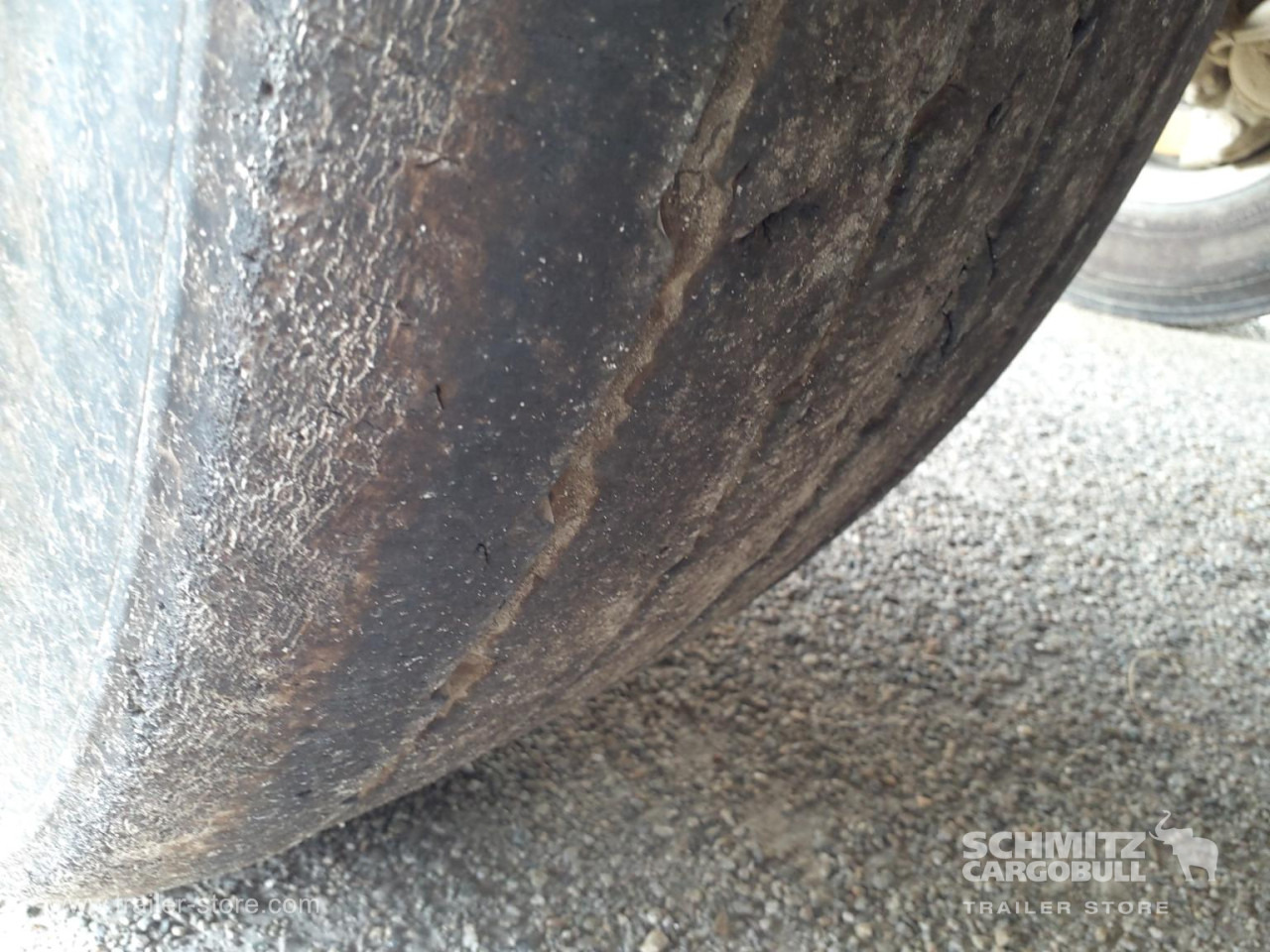 SCHMITZ Tipper Steel half pipe body 26m³ - Poluprikolica istovarivača: slika 4 SCHMITZ Tipper Steel half pipe body 26m³ - Poluprikolica istovarivača: slika 4