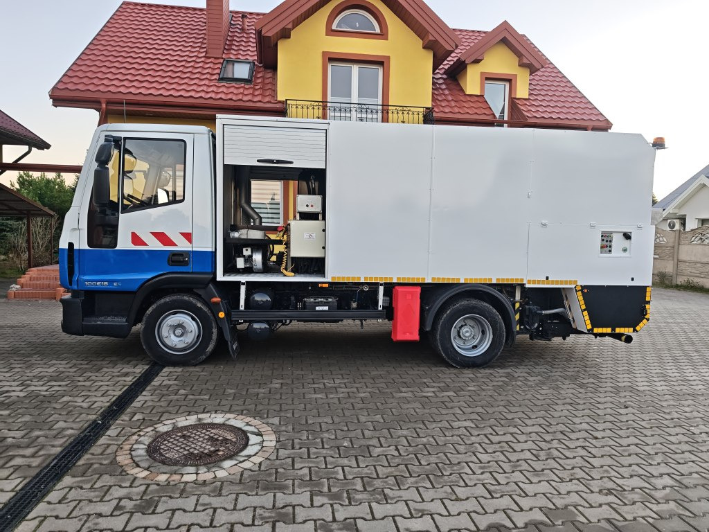 IVECO Eurocargo + IRIDE BIN WASHER CLEANER RHodέla Containerreiniger - Kamion za smeće: slika 5 IVECO Eurocargo + IRIDE BIN WASHER CLEANER RHodέla Containerreiniger - Kamion za smeće: slika 5