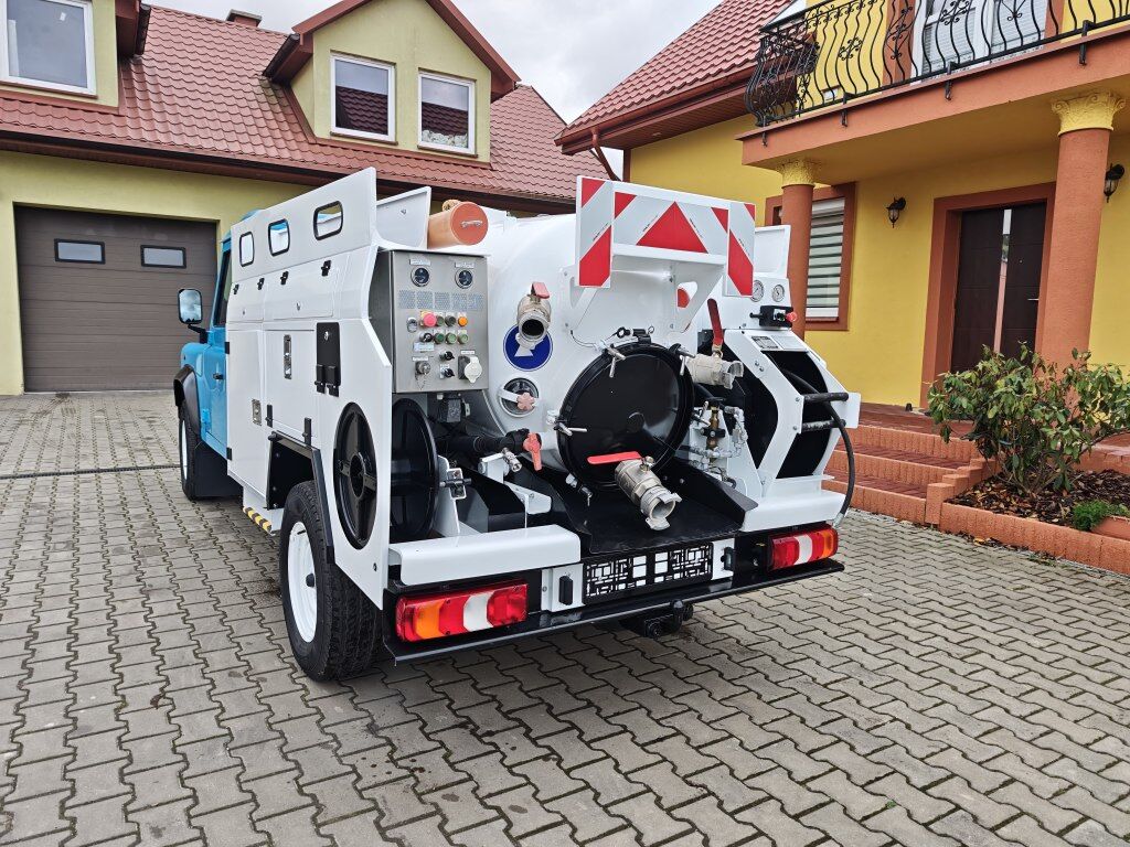 Land Rover Defender 130 RIVARD Premium - Vakuumska cisterna: slika 4 Land Rover Defender 130 RIVARD Premium - Vakuumska cisterna: slika 4
