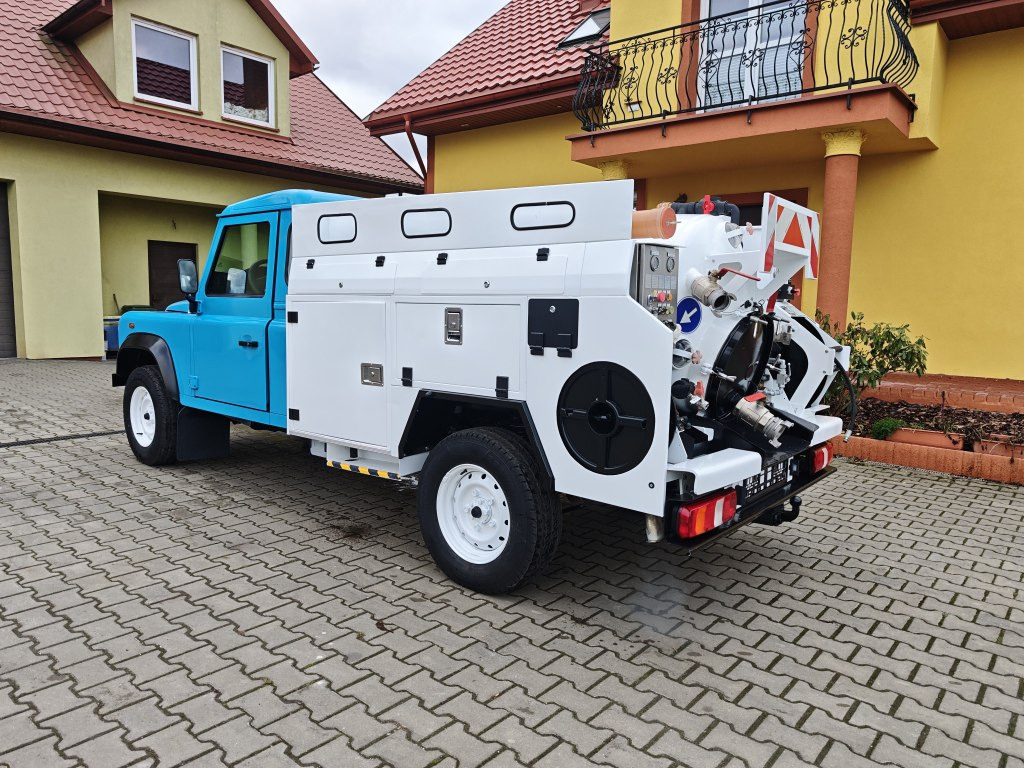 Land Rover Defender VAACUM truck canalisation cleaner - Vakuumska cisterna: slika 4 Land Rover Defender VAACUM truck canalisation cleaner - Vakuumska cisterna: slika 4
